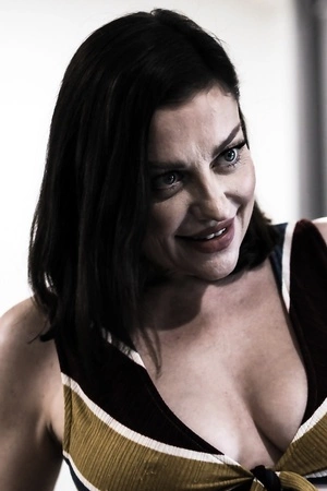 Sovereign Syre moans with delight while getting her eager cunt drilled