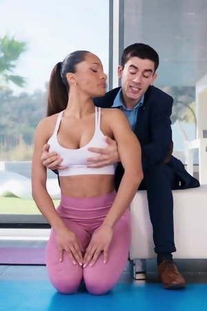 Diana Lawrence gets fucked through the hole in her yoga pants