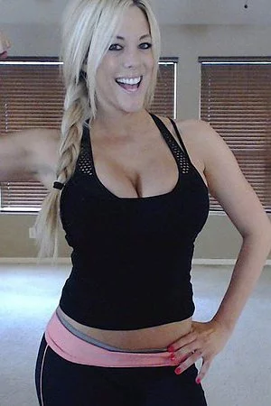 Delicious blonde Xo Gisele shows her dreamy figure off after stripping her tight workout clothes.