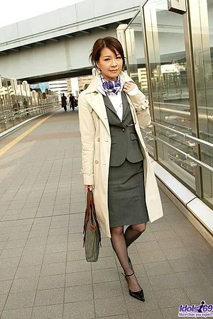 Hot uniform babe Yura Idols spreads stockings legs and gets vibrator over pussy