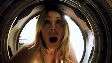 Stuck MILF Nikki Brooks gets fucked by her stepson