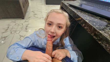 Blonde minx Eva Nyx pleasures horny stud in the living room