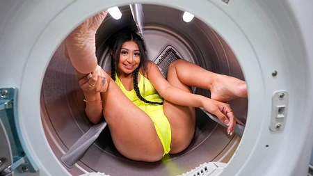 Pigtailed slut Binky Beaz gets boned in POV