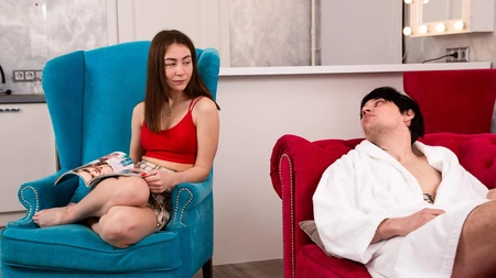 Skinny brunette Vivian Grace makes her boyfriend cum