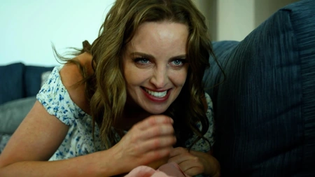 Slutty MLF Charlie Forde pleasures her lover in all possible ways